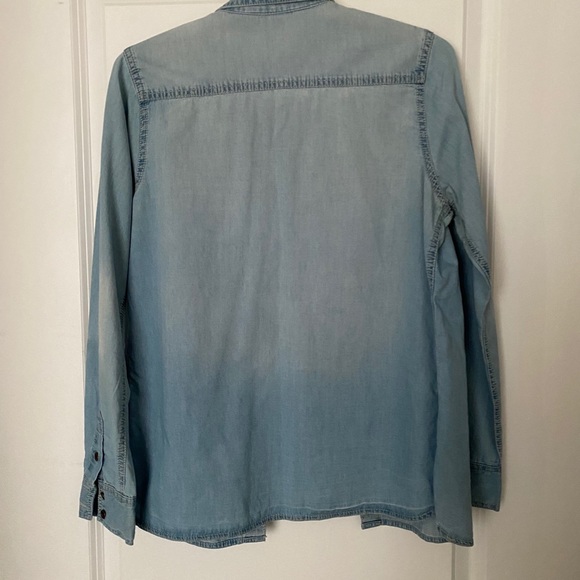 Blazer - Picture 3 of 3